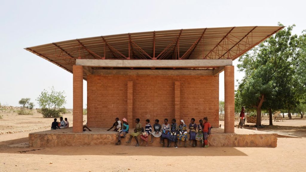 kmkb - Gando Primary School - Kéré Architecture - Foto von Erik Janouwerkerk